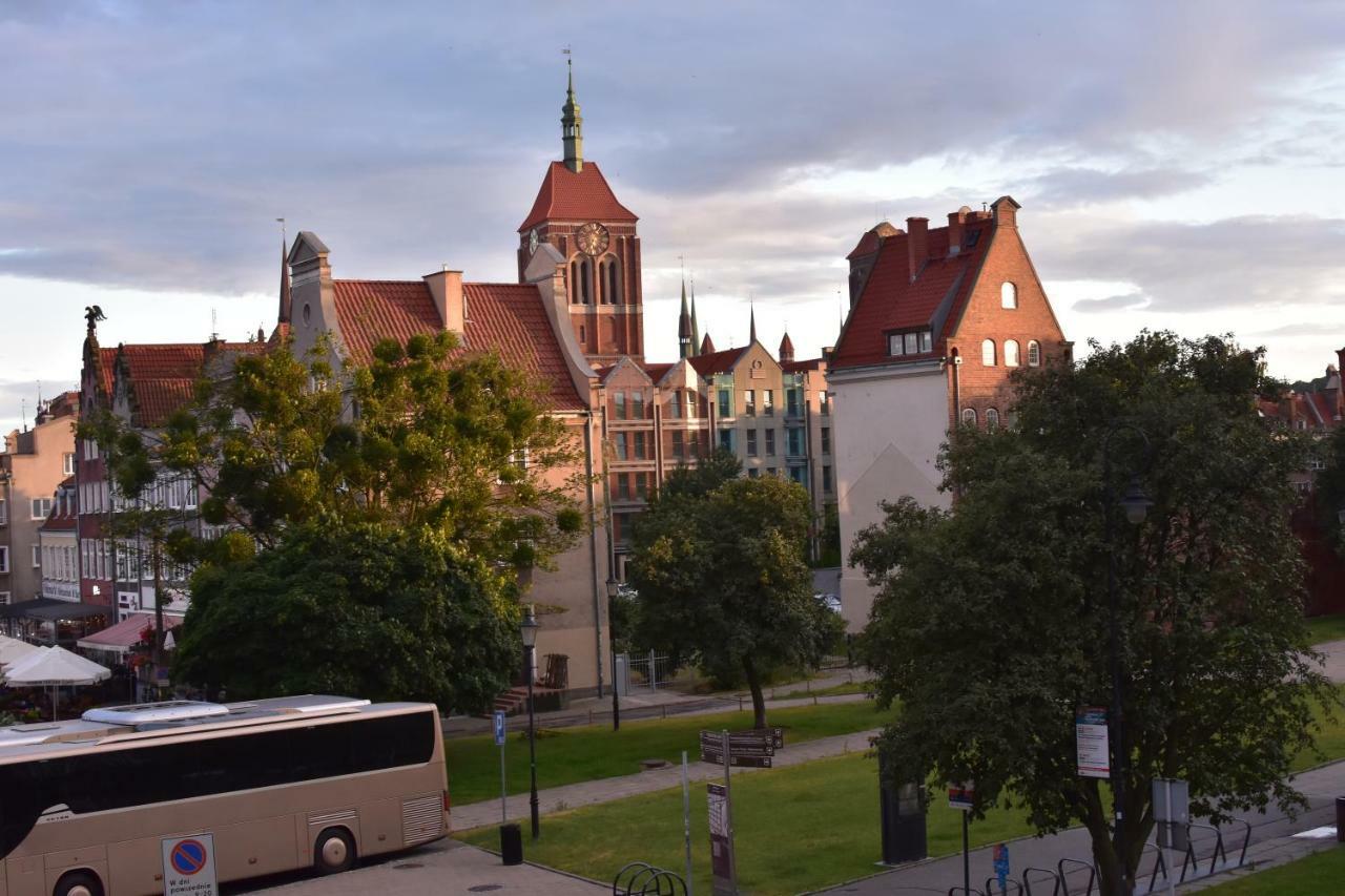 Hostel Przy Targu Rybnym Gdańsk Extérieur photo